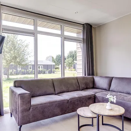 Cube Xl 104 I 6 Persoons In Holiday home Zennewijnen