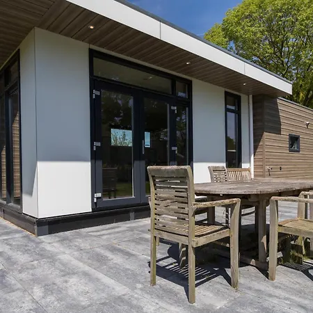 Cube Xl 104 I 6 Persoons In Holiday home *