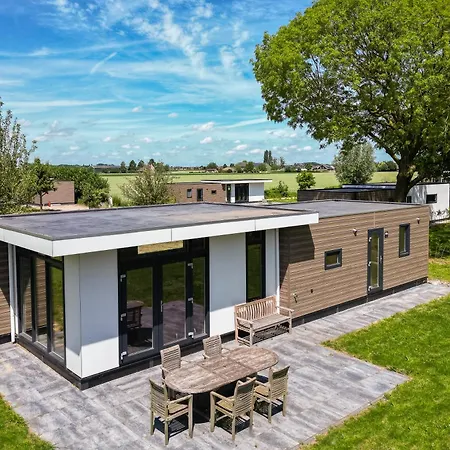 Cube Xl 104 I 6 Persoons In Holiday home